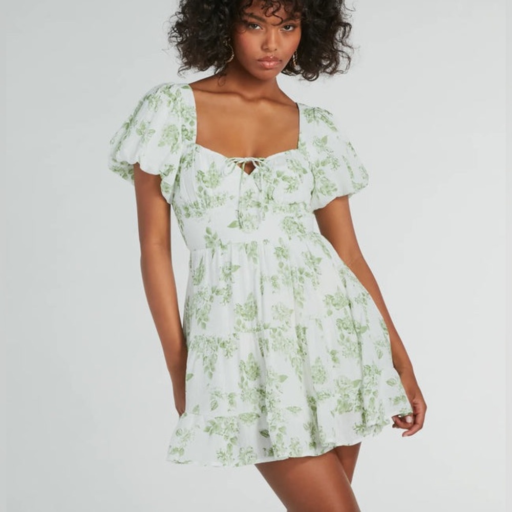 XS Vineyard Gal Floral Woven Skater Dress in  Sage